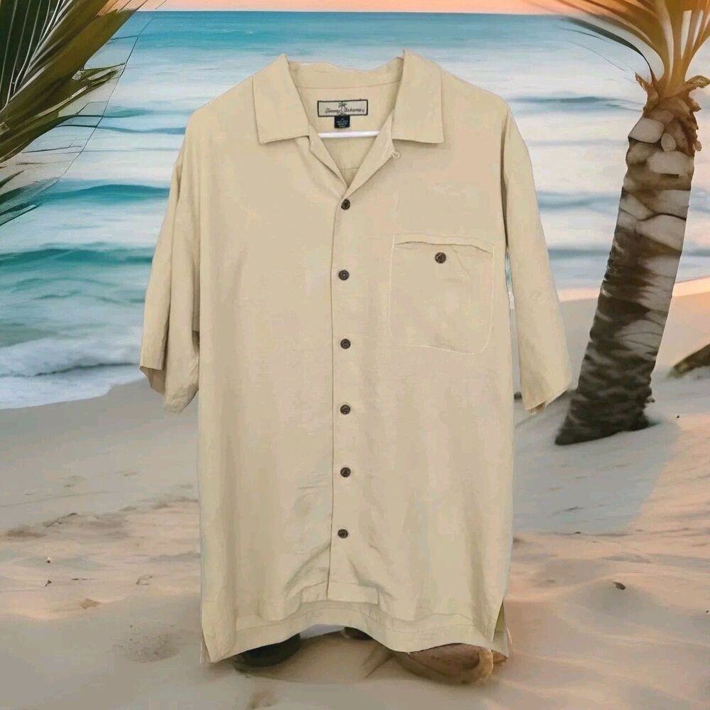 Tommy Bahama Men’s 100% Silk Soft Yellow Embossed Hawaiian Shirt Medium